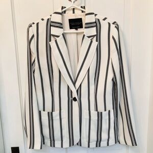 Sanctuary White Blazer with Navy Stripe Detail XS